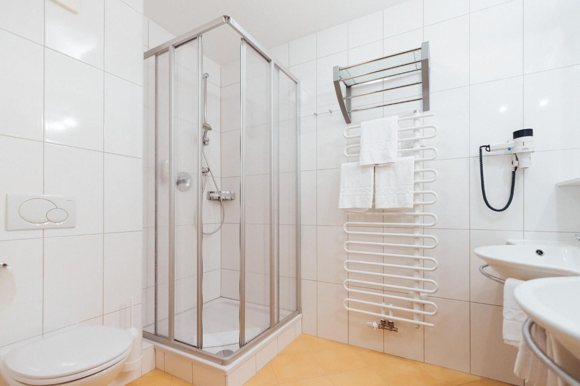 Hotel Schneider Dependance Обертауерн Екстериор снимка